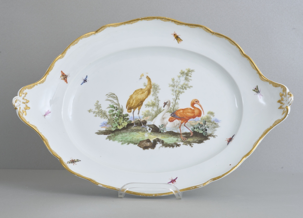 Meissen, Längliche Platte, Marcolini, mit Tierdarstellung 18.Jhdt. Meissen, Längliche Platte, Marcolini, mit Tierdarstellung 18.Jhdt.