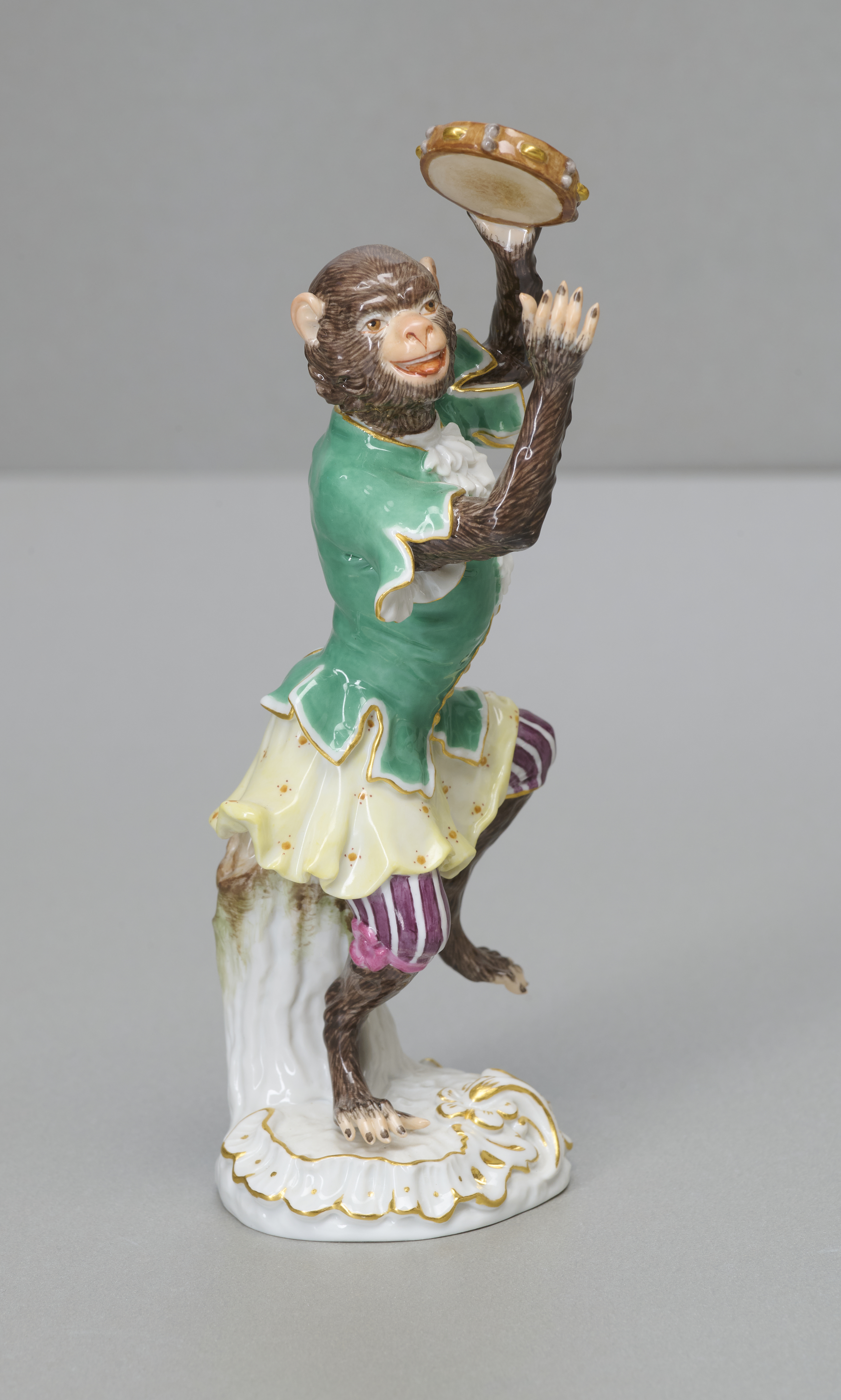 Meissen, Affenkapelle, Tamburinspieler, 1. Wahl, 2006, limitiert 244/300 Meissen, Affenkapelle, Tamburinspieler, 1. Wahl, 2006, limitiert 244/300