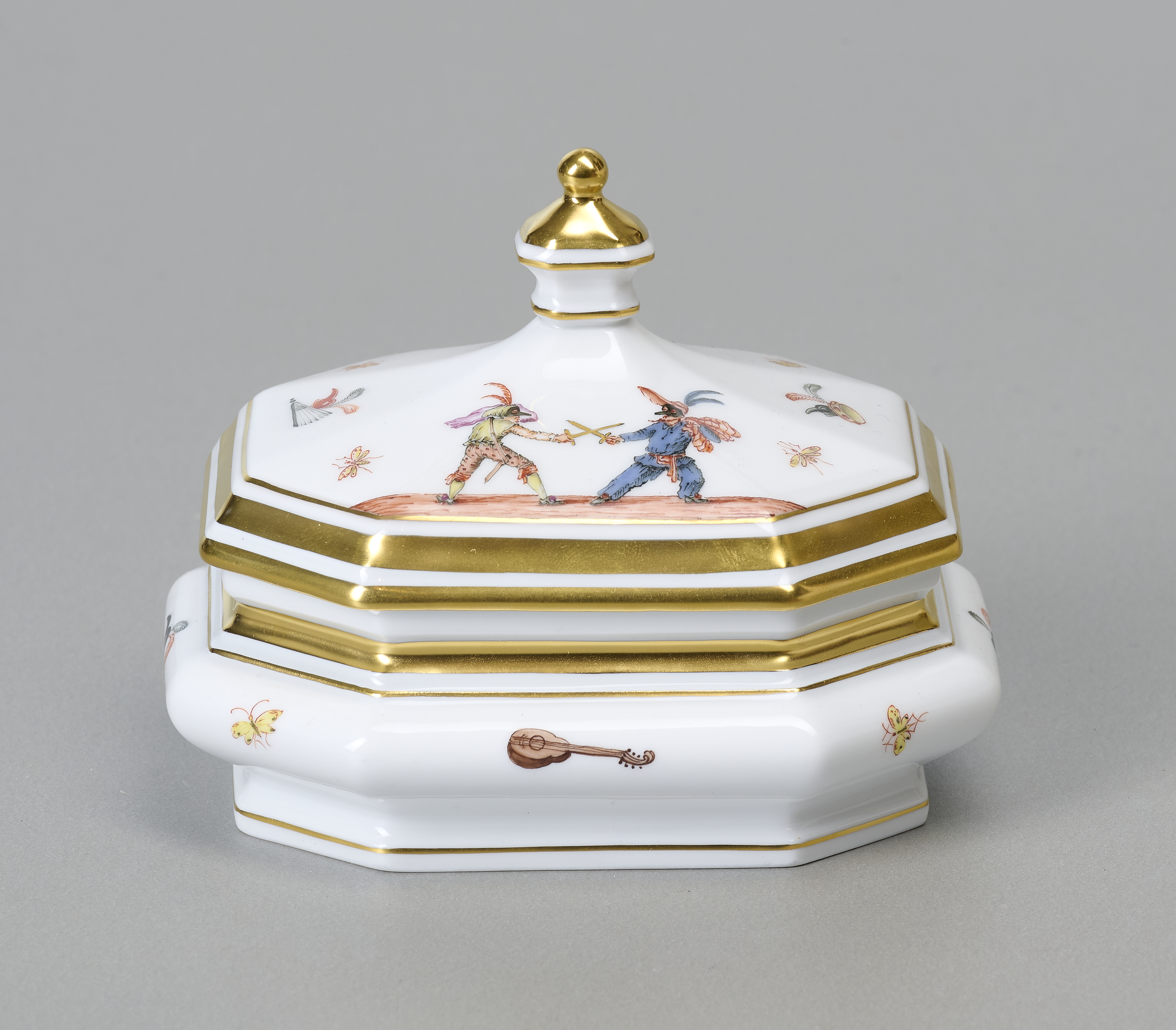 Meissen Deckeldose, Commedia dell’arte, 1. Wahl Meissen Deckeldose, Commedia dell’arte, 1. Wahl