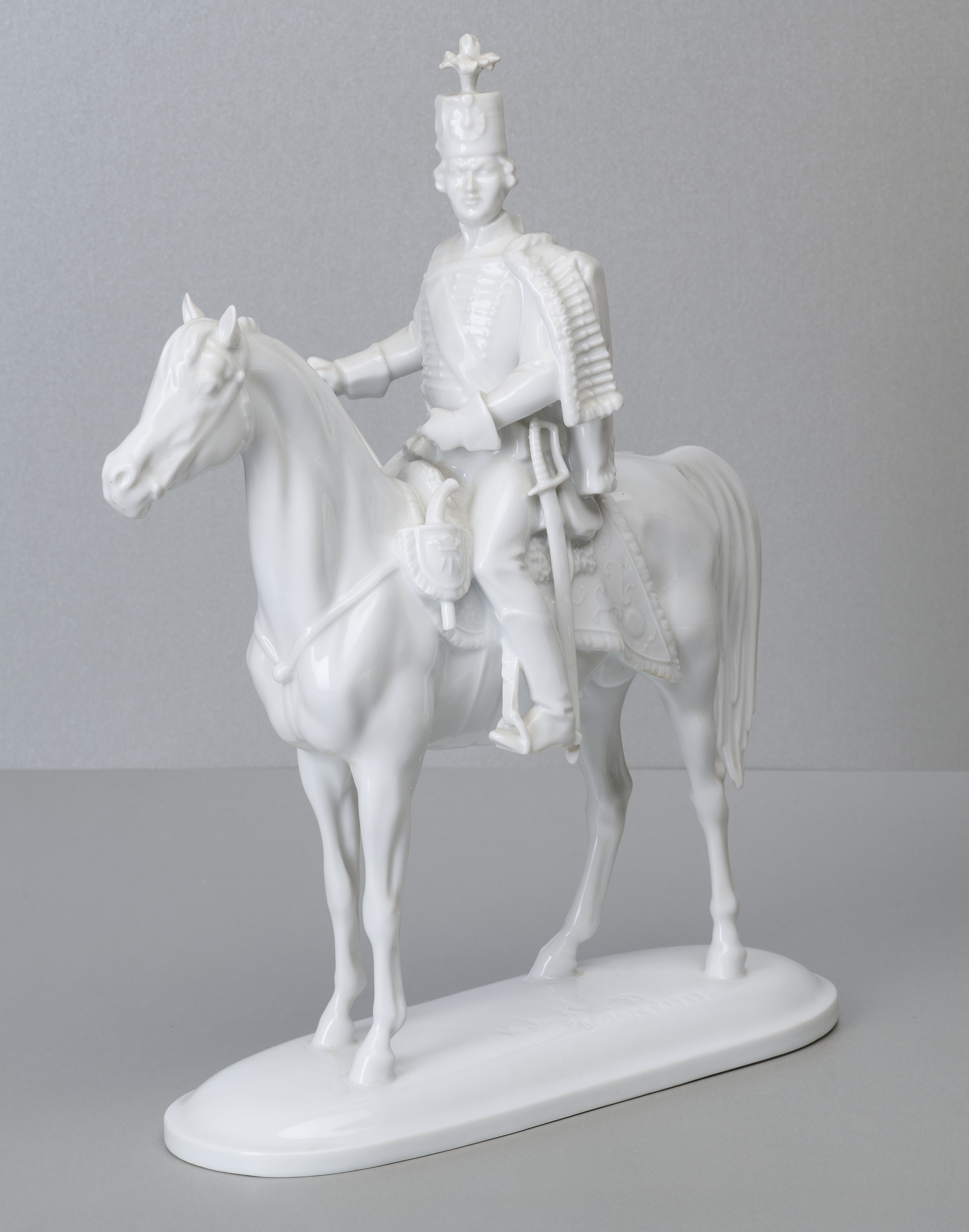 Herend Reiterskulptur, Vastagh Gyorgy Herend Reiterskulptur, Vastagh Gyorgy