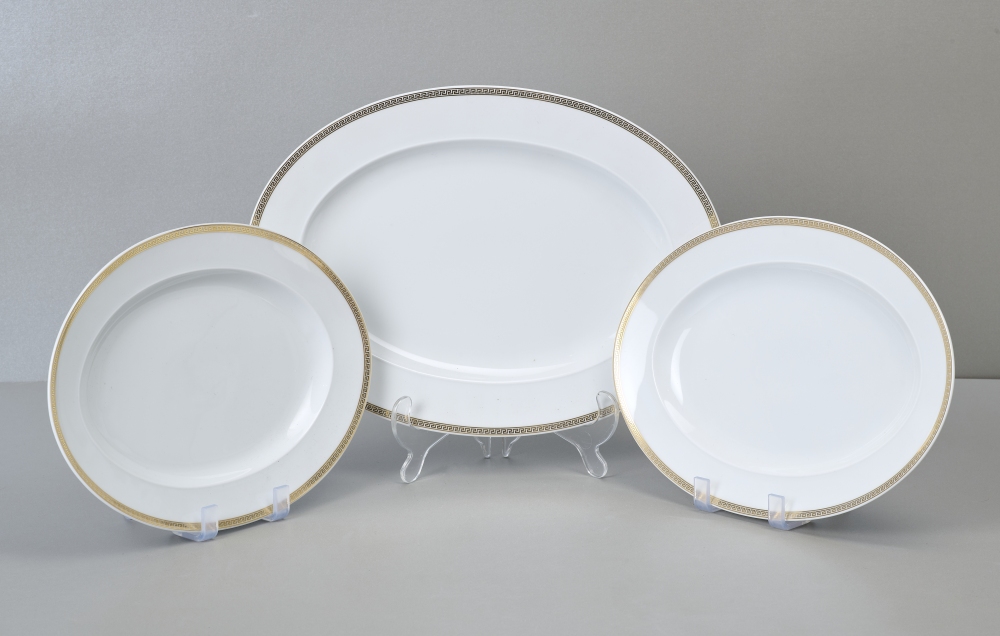 Rosenthal Versace Ikarus, Medaillon Meandre d´or, 3 Vorlegeplatten Rosenthal Versace Ikarus, Medaillon Meandre d´or, 3 Vorlegeplatten