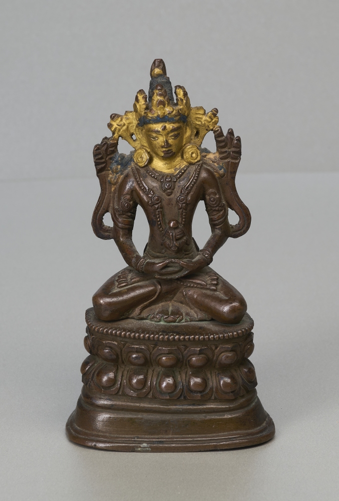 Bronze Buddhaskulptur Tibet, 18. Jhdt., teilvergoldet Bronze Buddhaskulptur Tibet, 18. Jhdt., teilvergoldet