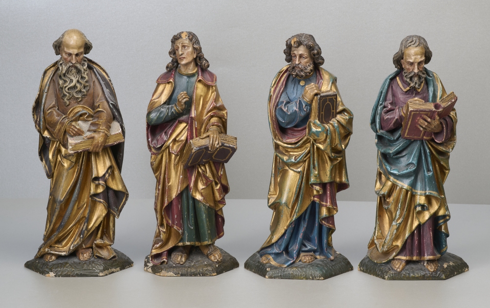 Barockskulpturen der Apostel Markus, Matthäus, Lukas, Johannes Barockskulpturen der Apostel Markus, Matthäus, Lukas, Johannes
