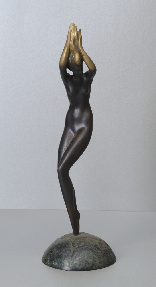 Bronzeskulptur, abstrakte Darstellung einer Dame Bronzeskulptur, abstrakte Darstellung einer Dame
