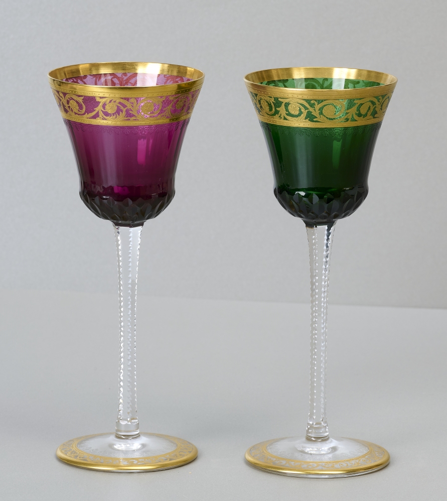 Saint Louis Thistle Gold, 2 Gläser dunkelgrün und lila