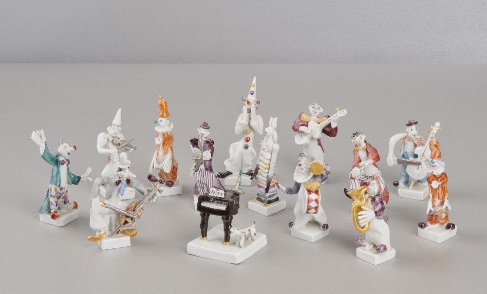 14 Meissenfiguren aus der Clownkapelle von Peter Strang, 1. Wahl 14 Meissenfiguren aus der Clownkapelle von Peter Strang, 1. Wahl